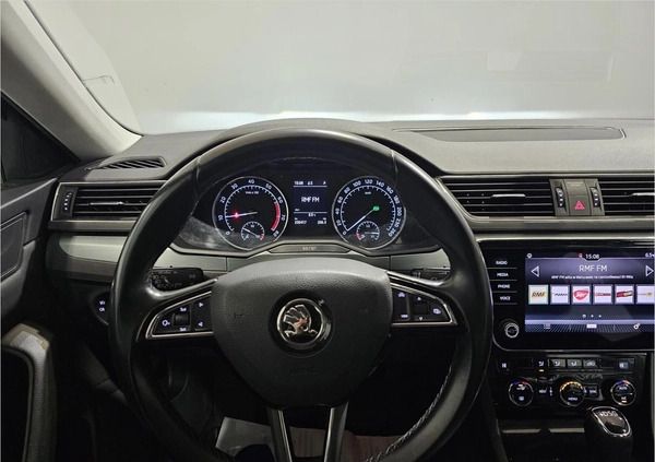 Skoda Superb cena 72500 przebieg: 157131, rok produkcji 2018 z Zabłudów małe 56